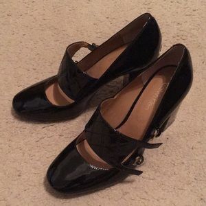 Women's Black Casilla Mary Jane Dress Pump